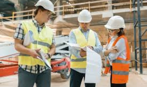 How can checking the condition of stair railings and common flooring reveal how the building is maintained